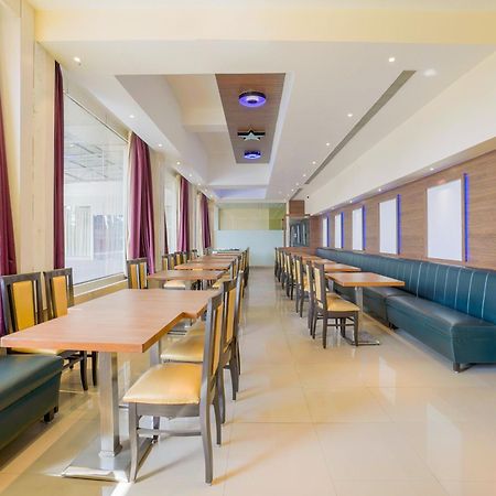 Hotel Krone A Family Hotel Near Igi Airport Delhi New Delhi Exteriör bild