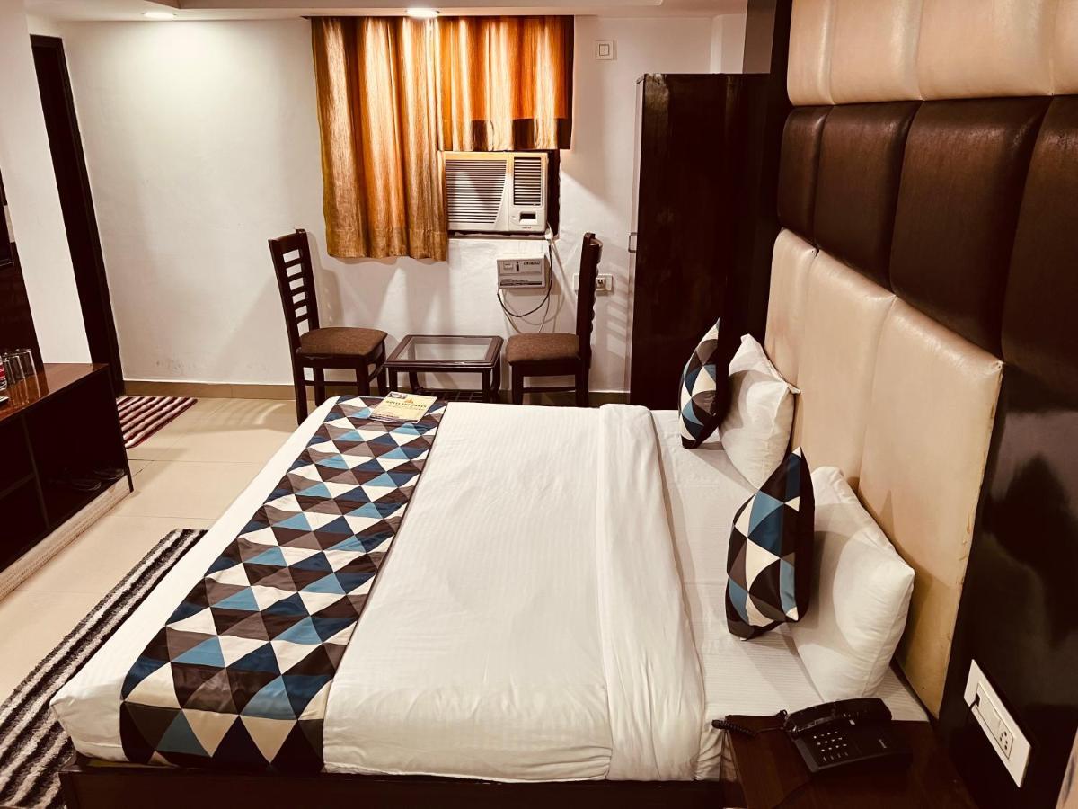 Hotel Krone A Family Hotel Near Igi Airport Delhi New Delhi Exteriör bild