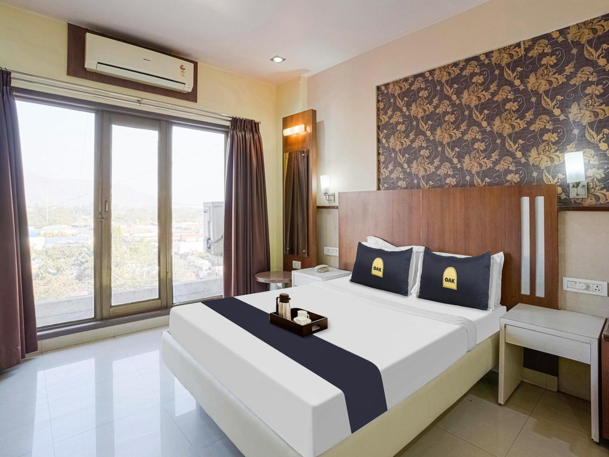 Hotel Krone A Family Hotel Near Igi Airport Delhi New Delhi Exteriör bild
